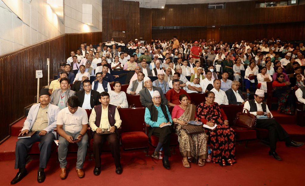 Maoist-central-Meeting-Photo-1024x627 (1)